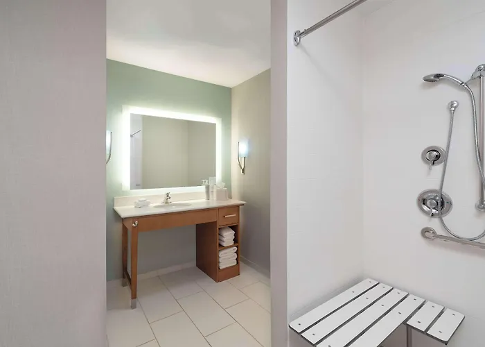 Homewood Suites By Hilton Gateway Hills Nashua